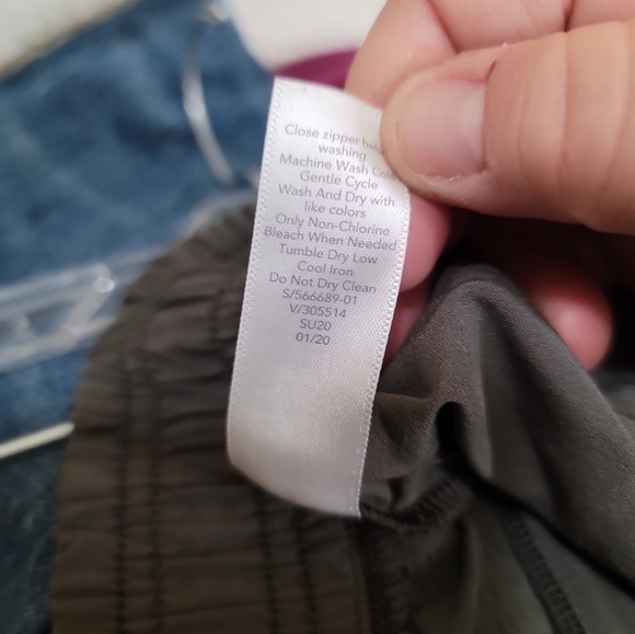 Athleta Textured Brooklyn Jogger 6 Mountain Olive Green Gray - Picture 11 of 11